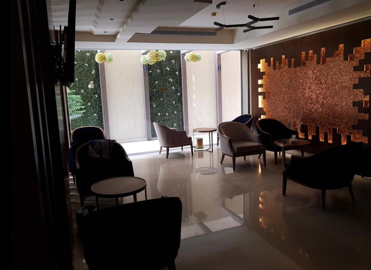 Al Louloah Al Baraqah Furnished Apartments 吉达 外观 照片