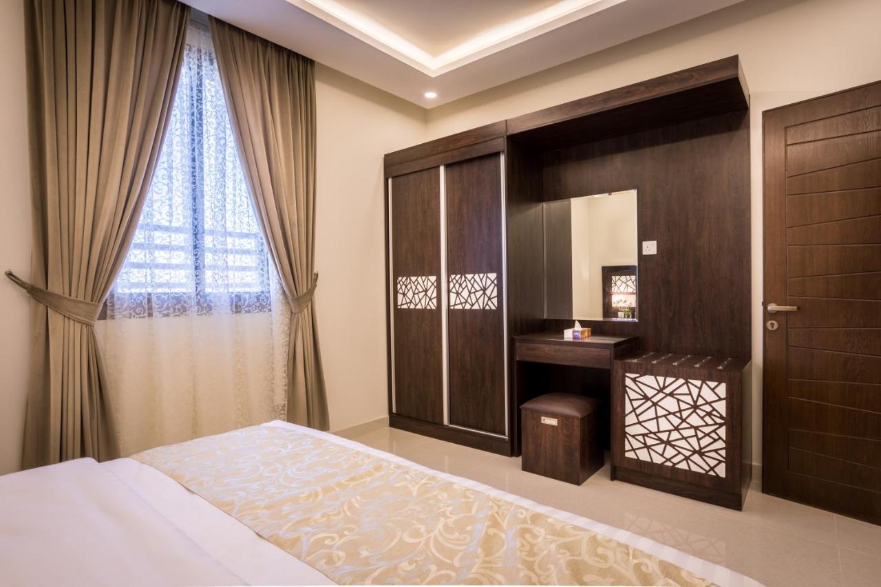 Al Louloah Al Baraqah Furnished Apartments 吉达 外观 照片